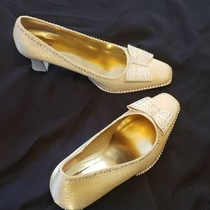 Women shoes